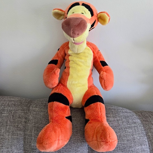 Disney Authentic Original Tigger Plush Stuffed Animal Winnie the Pooh. - Picture 1 of 5